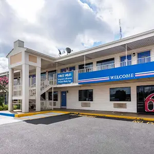 Motel 6